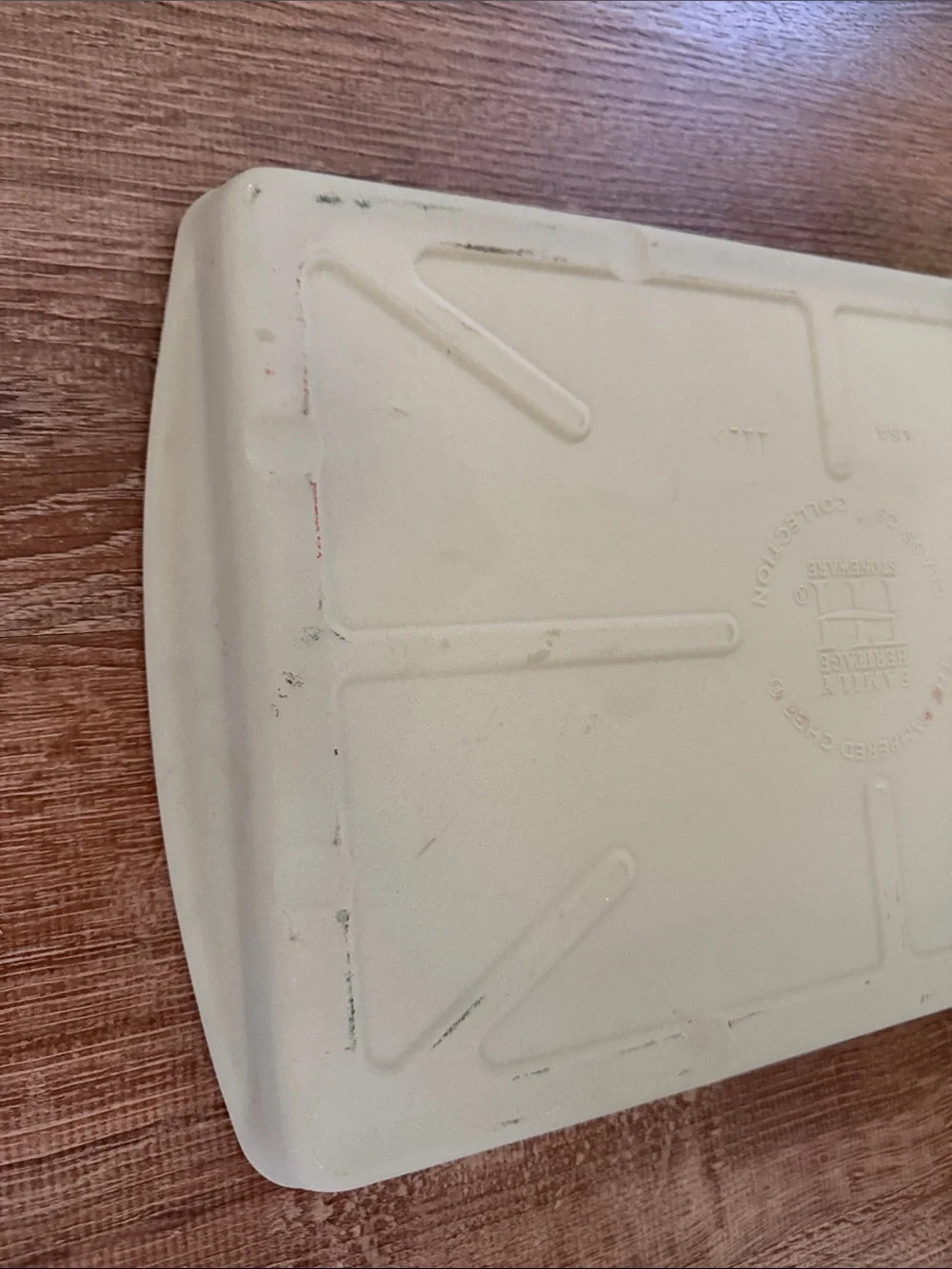 The Pampered Chef Cream Ceramic  Pan with Embossed Logo